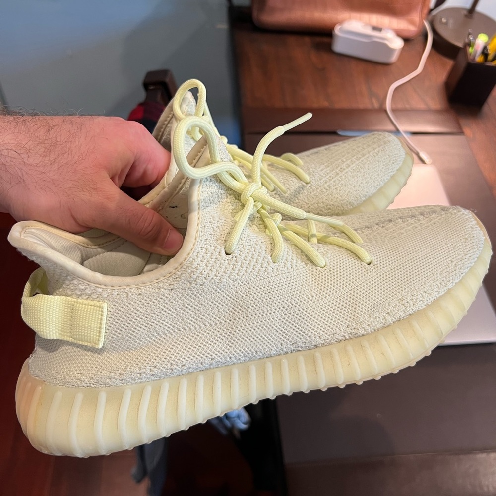 Yeezy 350 V2 Butters 10.5